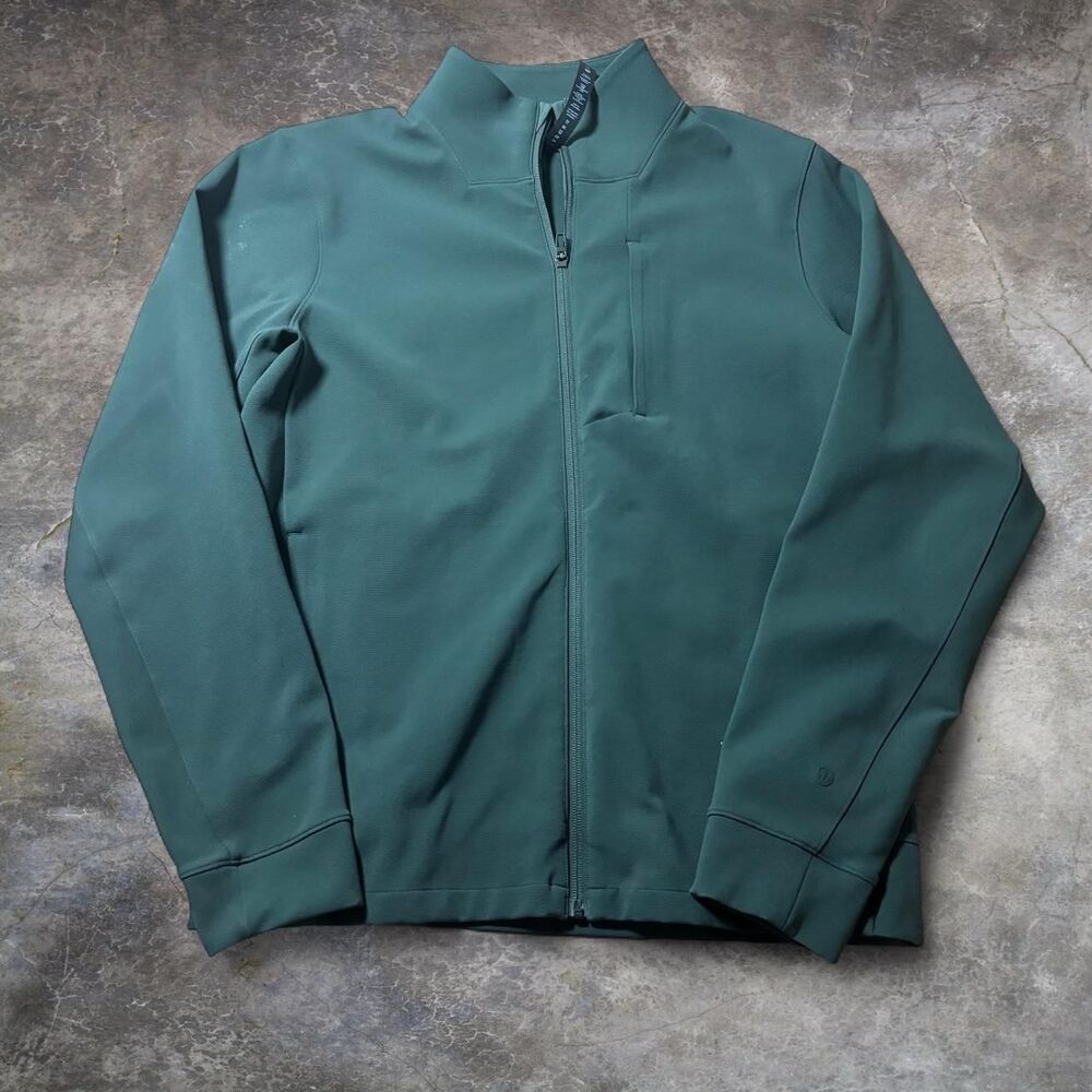 Lululemon Sojourn Jacket Men’s M Gray Full Zip Luxtreme LM4616S